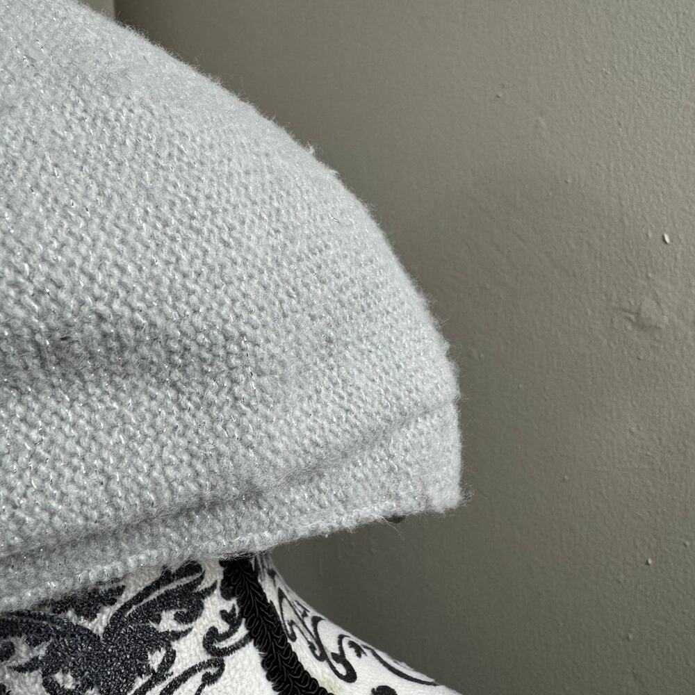 Nine West light gray newsboy cap hat cozy winter fall - Picture 5 of 7